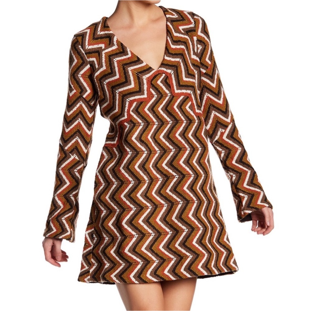 NWT Free People Rhiannon Retro Chevron Knit Bell Sleeve Mini Dress Size Small - Picture 1 of 8